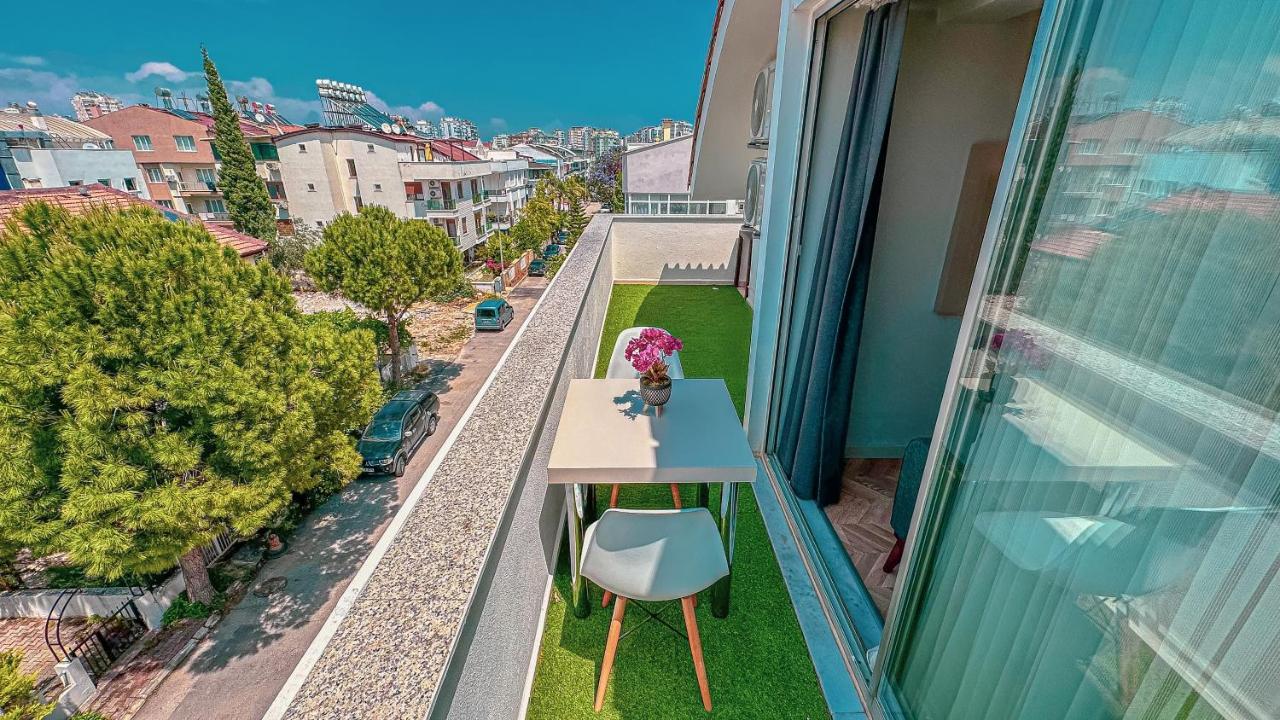 Moon Suites Antalya Exteriör bild